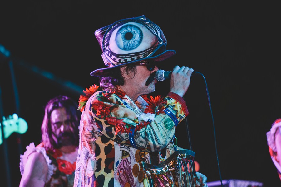 Puntamika: Let 3 i Beštije