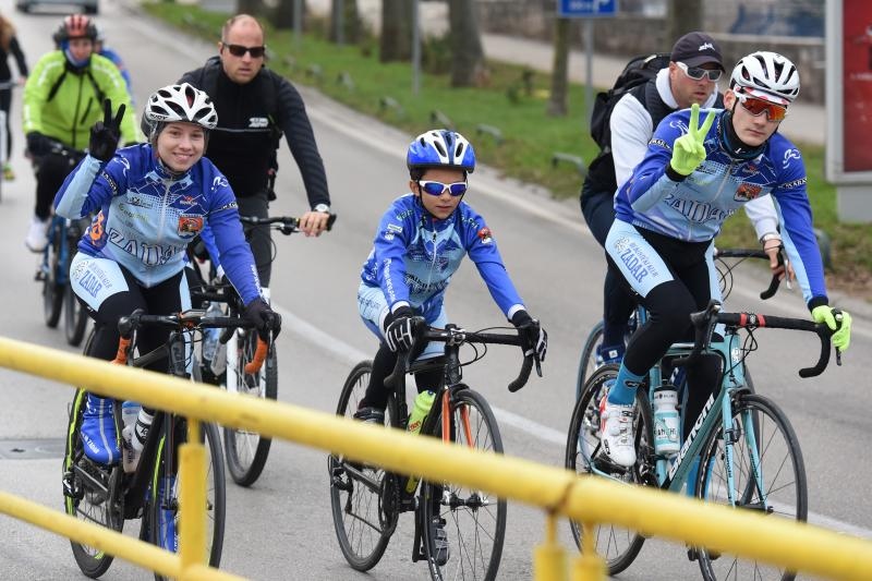 Branimirova obala: Start tradicionalne Božićne biciklijade Zadar-Vir. Foto: Dino Stanin/PIXSELL