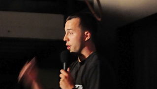 Arsenal: Ciklus stand up komedije 18. kolovoza 2010, Foto: Ivan Dilber Arsenal: Ciklus stand up komedije 18. kolovoza 2010, Foto: Ivan Dilber