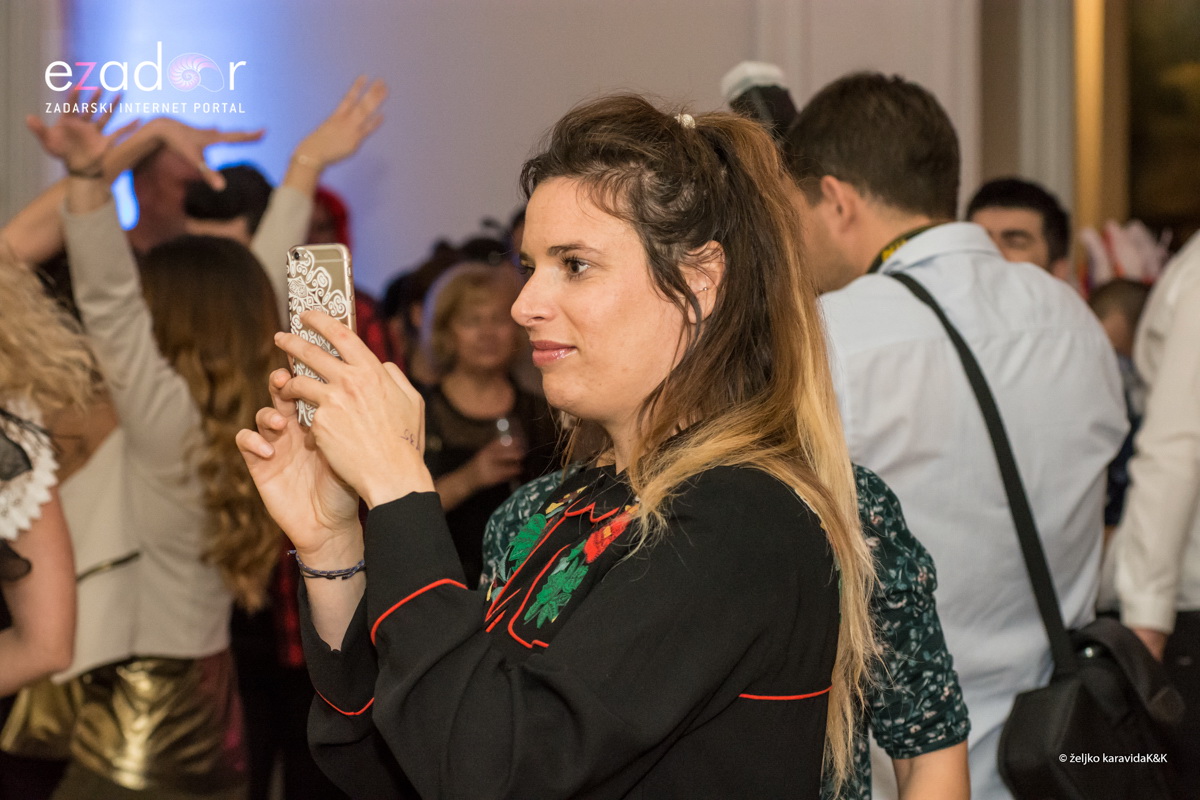 Karneval u Kneževoj palači: Salsa Sandunga i biranje najbolje maske Karneval u Kneževoj palači: Salsa Sandunga i biranje najbolje maske