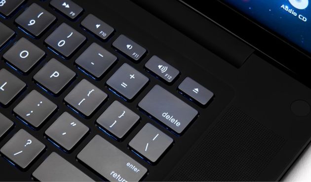 Stealth MacBook Pro (foto: bug.hr)