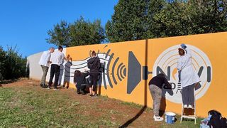 Učenici Škole primijenjene umjetnosti i dizajna oslikavaju još jedan zid na Višnjiku