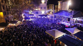 Pogled iz zraka: Svečano otvorenje manifestacije “Advent u Zadru”