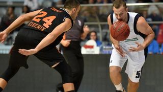 Dvorana Krešimir Ćosić, Zadar – 2. kolo A-1 muške lige, KK Zadar – GKK Šibenik 80-76. Photo: Dino Stanin/PIXSELL Dvorana Krešimir Ćosić, Zadar – 2. kolo A-1 muške lige, KK Zadar – GKK Šibenik 80-76. Photo: Dino Stanin/PIXSELL