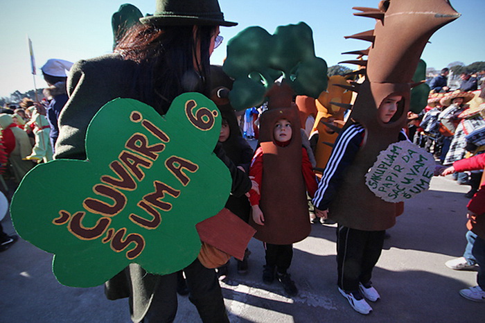 Karnevalić Radija 057, 16. veljače 2012, Foto: Saša Čuka Karnevalić Radija 057, 16. veljače 2012, Foto: Saša Čuka