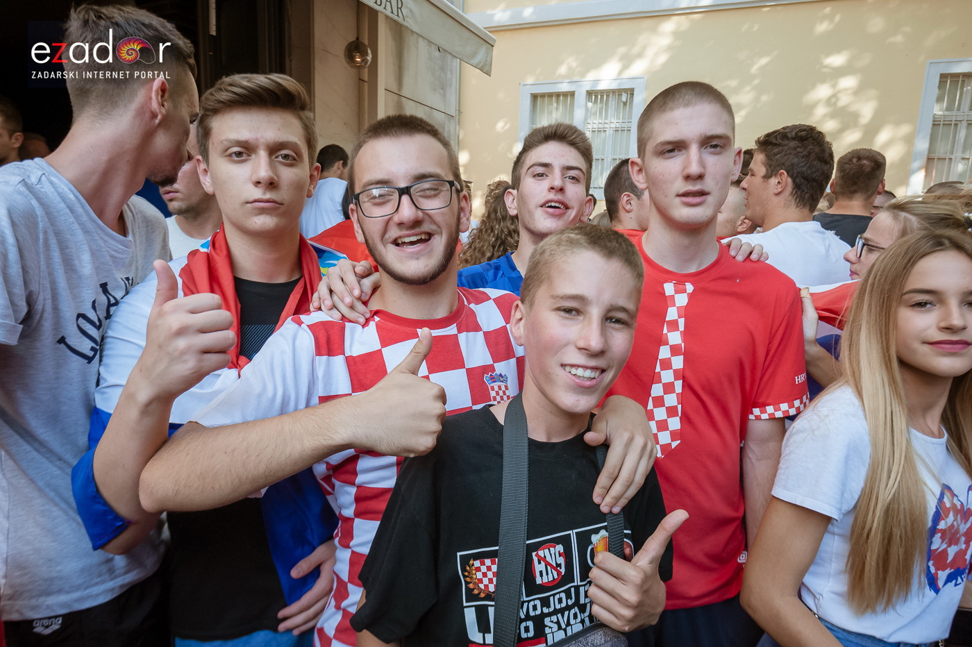 Navijačko ludilo u Zadru za vrijeme i nakon finala Svjetskog prvenstva Navijačko ludilo u Zadru za vrijeme i nakon finala Svjetskog prvenstva