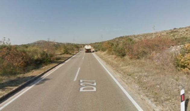 Zatvara se za sav promet “benkovačka” cesta kod raskrižja za Zaton, foto: šibenskiportal.hr