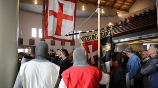 Kolonom sjećanja i polaganjem vijenaca obilježena 23. obljetnica stradanja Škabrnje, Foto: Filip Brala/PIXSELL Kolonom sjećanja i polaganjem vijenaca obilježena 23. obljetnica stradanja Škabrnje, Foto: Filip Brala/PIXSELL