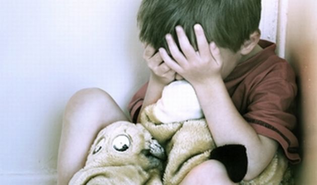 Dijete plače; tužno (Metro-portal.hr)