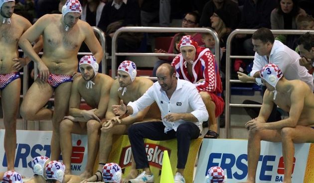 29.12.2014., Rijeka – Plivaliste Kantrida, FINA Svjetska vaterpolo liga, 3. kolo, Hrvatska – Crna Gora. Trener Hrvatske Ivica Tucak. Photo: Goran Kovacic/PIXSELL