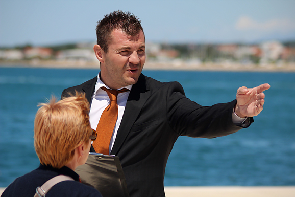 Svečanost polaganja J. Y. Costeau memorijalne ploče na Morskim orguljama