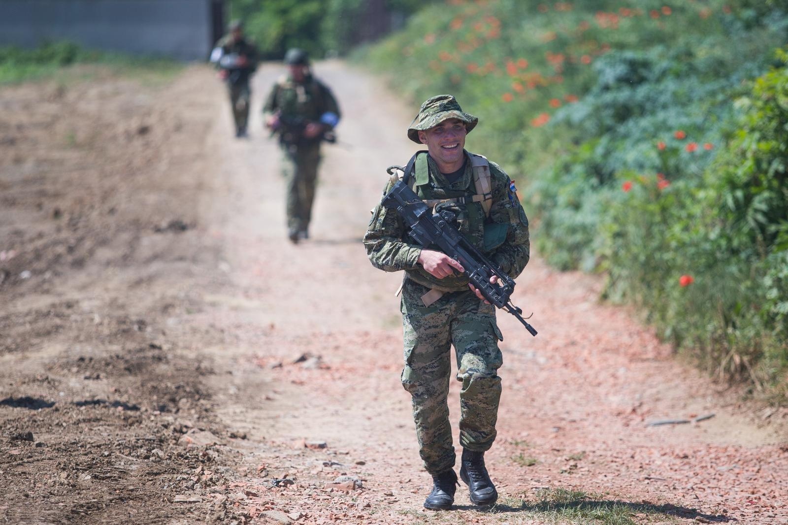 Ante Jović ponio titulu najspremnijeg vojnika na godišnjem natjecanju Hrvatske vojske Ante Jović ponio titulu najspremnijeg vojnika na godišnjem natjecanju Hrvatske vojske