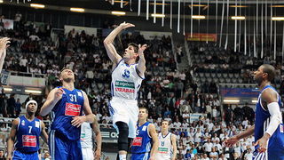 Najbolji navijači na svitu na utakmici Zadar-Cibona, Foto: Mia Čop Najbolji navijači na svitu na utakmici Zadar-Cibona, Foto: Mia Čop