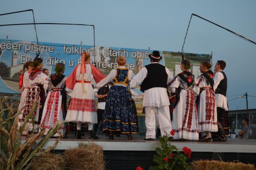 Folklor, ravni kotari, običaji, tradicija