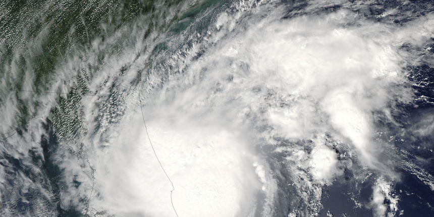 tropska oluja tropska oluja