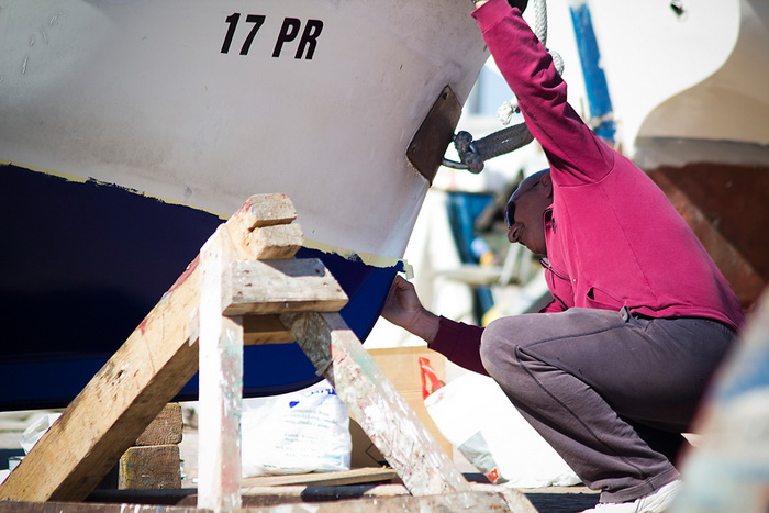 Jazine: Uređuju se barke i kaići, Foto: Saša Čuka