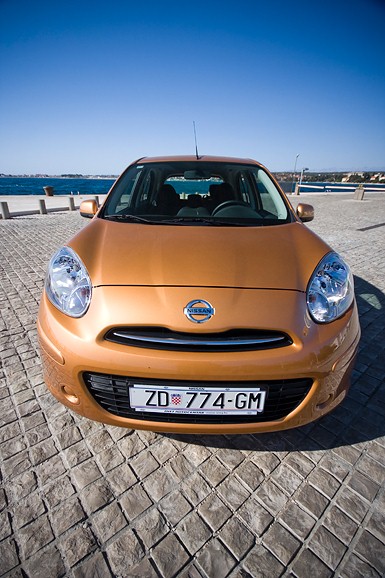 Image 943417 (auto) Image 943417 (auto)