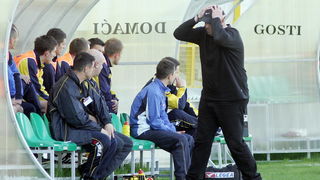 Pula,020411.
Prva HNL na stadionu Aldo Dorsina u Puli izmedju NK Istra 1961 i NK Zadar.
 Prva utakmica Igora Pamica otkako je ponovo trener Istre. Na fotografiji: Igor Pamic, trener Istre.
Foto: Srecko Niketic / CROPIX