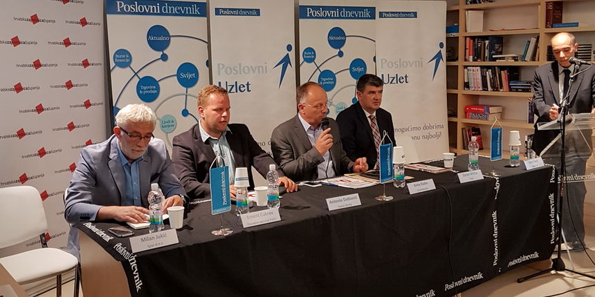 U Novalji održana tribina o poticanju razvoja malog i srednjeg poduzetništva