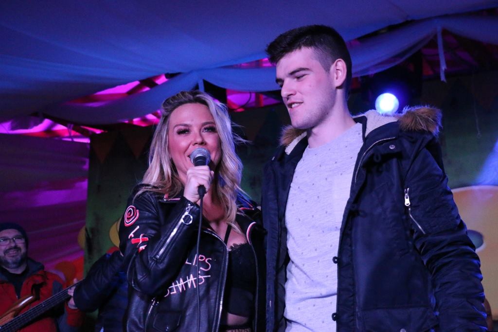 Virske maškare: Maja Šuput zapalila ledenu virsku večer Virske maškare: Maja Šuput zapalila ledenu virsku večer