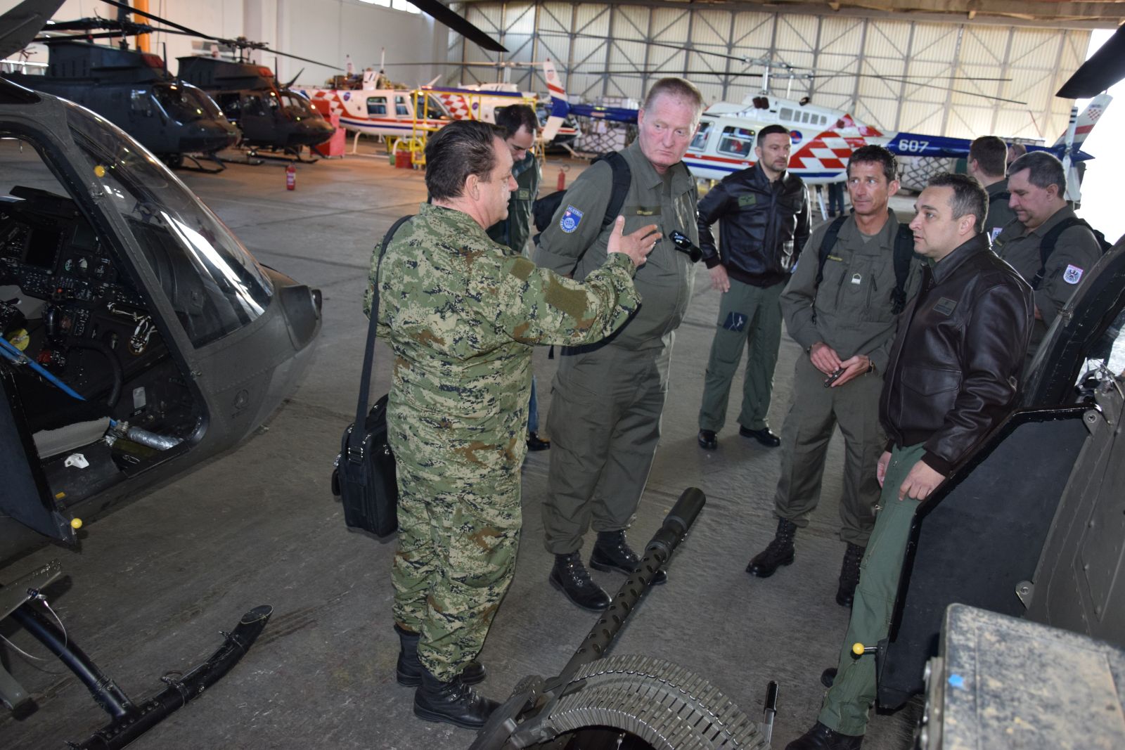 Austrijski tim inspektora u hrvatskim vojnim bazama Austrijski tim inspektora u hrvatskim vojnim bazama