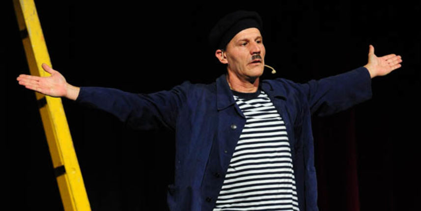 Zadar, 27.12.2012. snimio: Nenad Marčev Damir Mihanović Ćubi Monokomedija Ko radi štrajka od gladi Glumi Damir Mihanović Ćubi Dvorana HNK Zadar