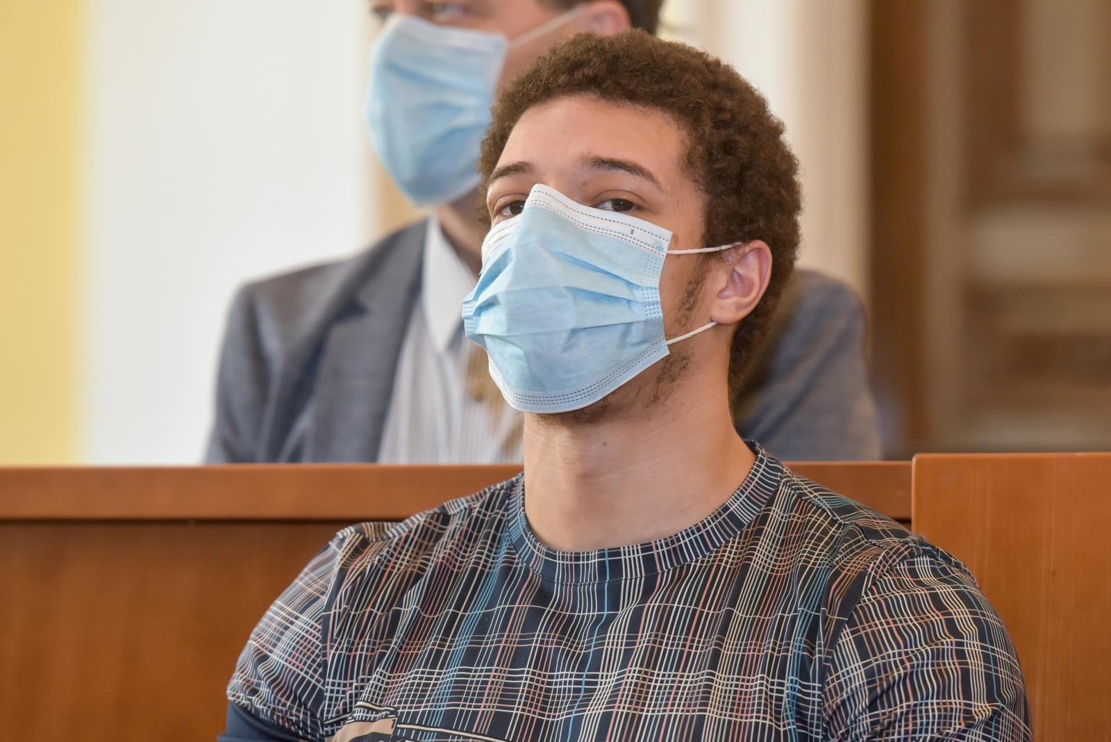 Županijski sud u Zadru: Završeno suđenje britancu Douglasu Caneu Županijski sud u Zadru: Završeno suđenje britancu Douglasu Caneu