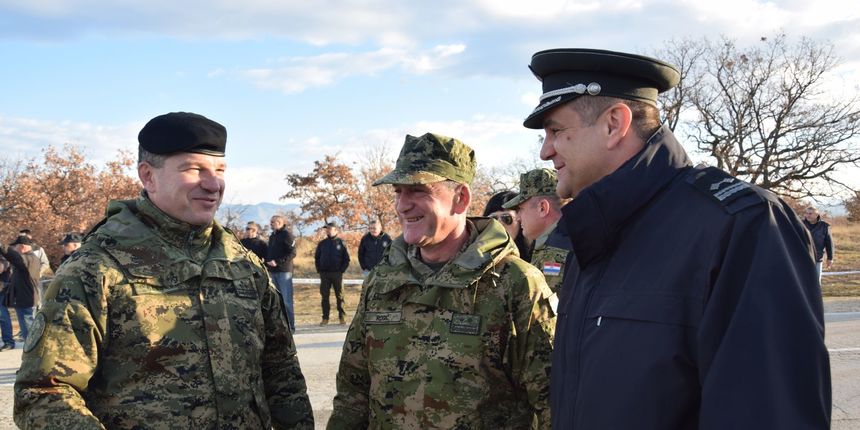 Kod četiri spomen obilježja odana počast poginulim braniteljima Kod četiri spomen obilježja odana počast poginulim braniteljima