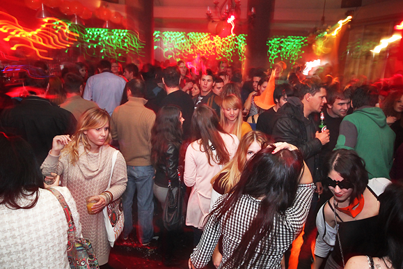 Halloween  party u Q baru (foto:Saša Čuka)