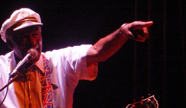 Image 1144113 (auto)