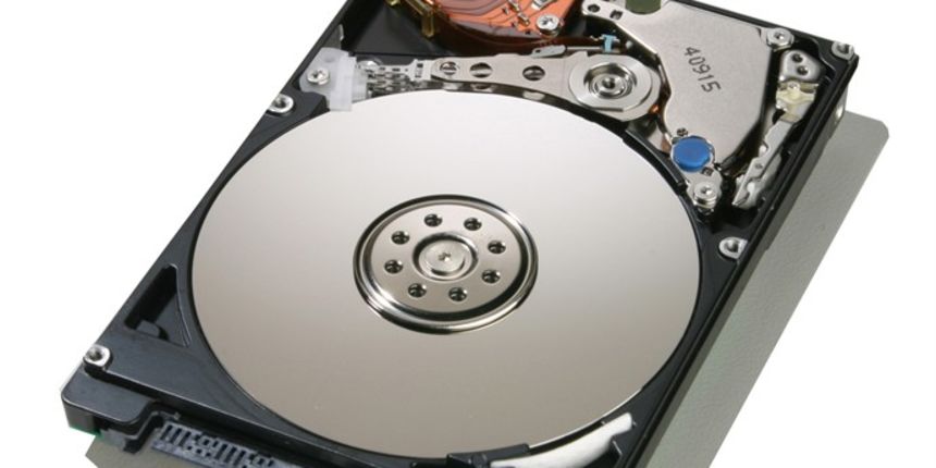 Hitachi 2 TB Deskstar (foto: bug.hr) Hitachi 2 TB Deskstar (foto: bug.hr)