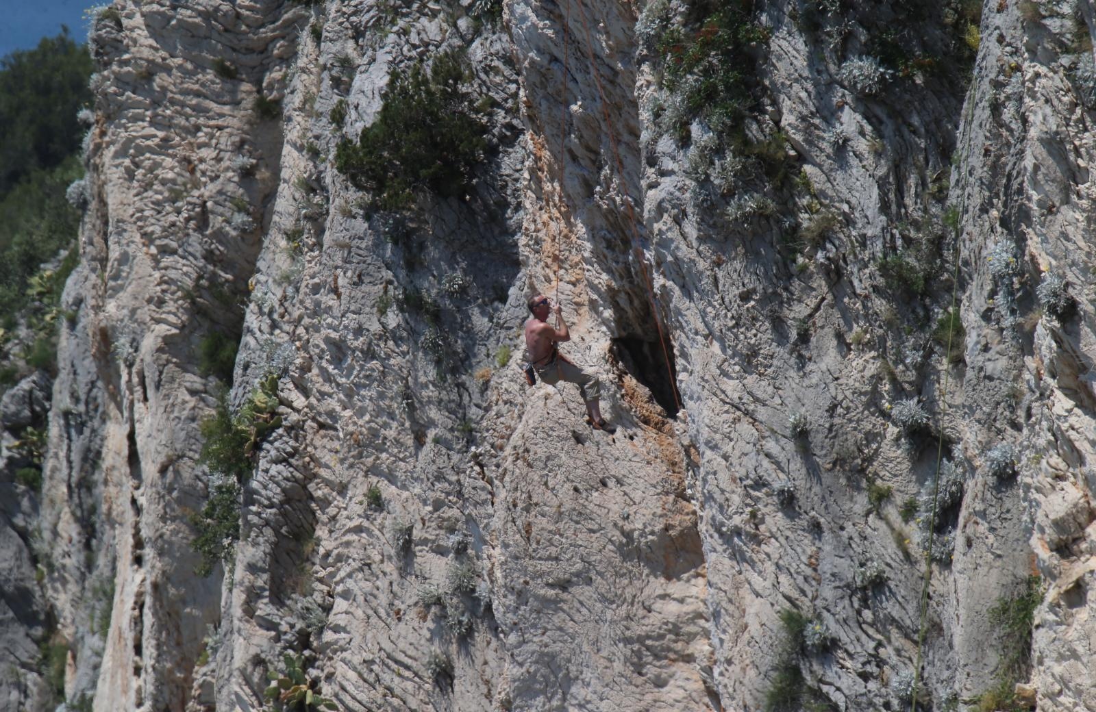 Norveški pisac i strastveni penjač Jo Nesbo uspeo se na hridi Marjana