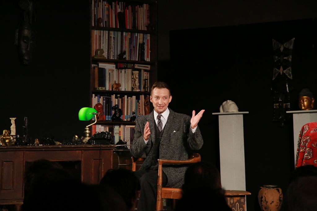 ZKLJ: Posljednja Freudova seansa ZKLJ: Posljednja Freudova seansa