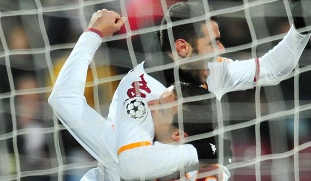Roma slavi (Foto: uefa.com)