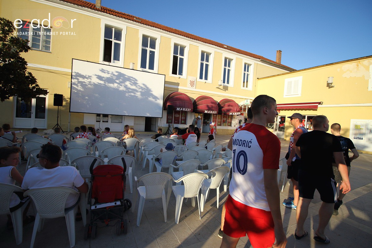 Bibinje: Navijanje za Vatrene i fešta nakon pobjede nad Rusijom