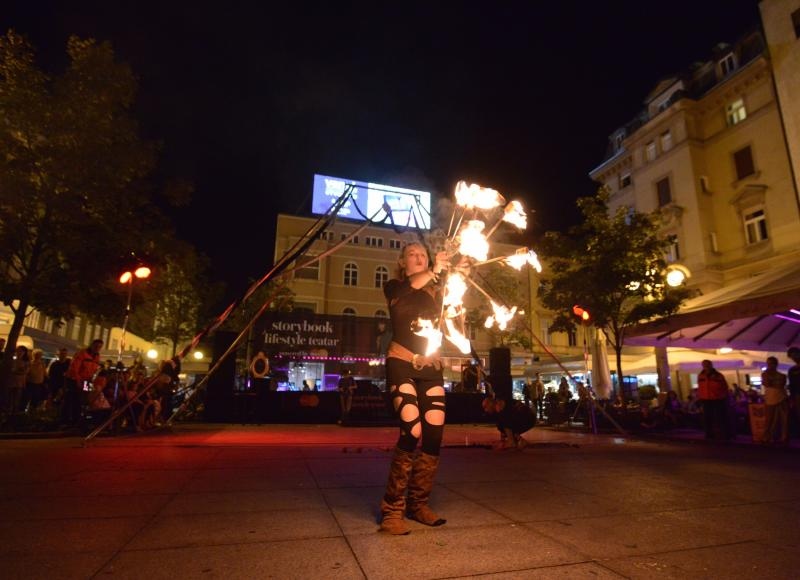 Storybook Teatar na Cvjetnom trgu i party se odrzao u Supercaffeu gjde su dosle osobe iz javnog zivota. Predstava zivot na vosokoj nozi by Ludifico Photo: Marko Lukunic/PIXSELL