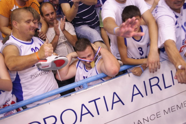 Jazine i Tornado: Prvaci za sva vremena!