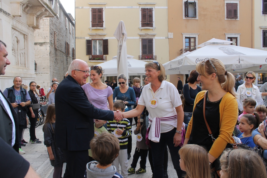Djeca vrtića Jazine posjetila Gradsku upravu, foto: Grad Zadar Djeca vrtića Jazine posjetila Gradsku upravu, foto: Grad Zadar