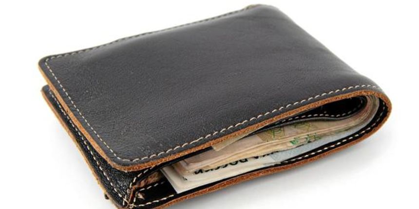 Krađa novčanika, novčanik, novac, imovina, gotovina