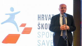 Na Višnjiku održana javna radionica “Zdravstveno usmjerena tjelesna aktivnost učenika” (ZUTA) Na Višnjiku održana javna radionica “Zdravstveno usmjerena tjelesna aktivnost učenika” (ZUTA)