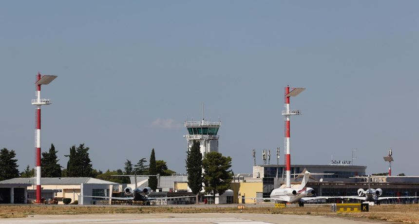 Zračna luka Zadar, aerodrom, Zemunik, pista, avion, avioni, zračni promet