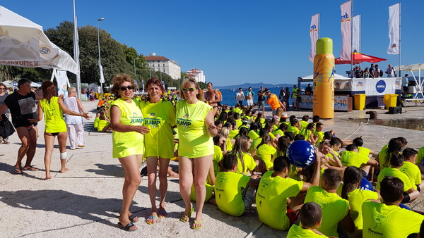 Sasvim osoban doživljaj – 10. dm Millennium Jump sa zadarske rive. Foto: Mladen Malik Barba Sasvim osoban doživljaj – 10. dm Millennium Jump sa zadarske rive. Foto: Mladen Malik Barba