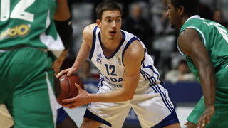 Zadar, 071210. Dvorana Kresimira Cosica. 4. kolo EuroChallenge kupa.  Kosarkaska utakmica KK Zadar – KK Pinar Karsiyaka.  Na slici igrac Zadra Pavle Marcinkovic. Foto: Jure Miskovic / CROPIX