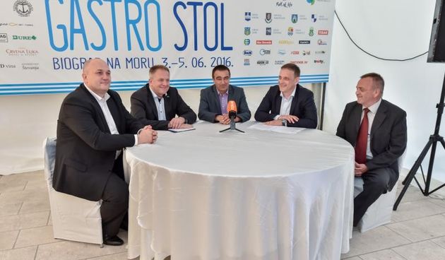 Svečano otvoren 11. biogradski Gastro stol. Photo. Dino Stanin/PIXSELL