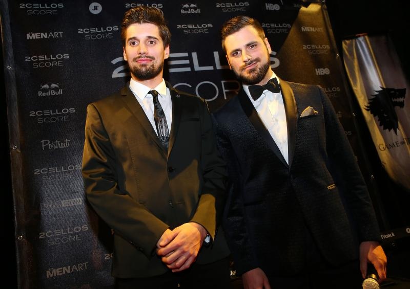 2CELLOS održali promociju novog albuma “Score” u kavani Johann Franck 2CELLOS održali promociju novog albuma “Score” u kavani Johann Franck