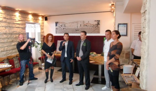 Restoran Pet bunara: “Gastro smokva” 2012.