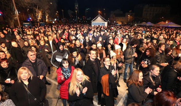 Šibenik dočekao 2018. uz Elemental i Dubiozu Kolektiv