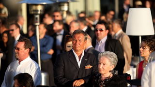 Zadar, 040512.
Falkensteiner Hotel & Spa Iadera u Punta Skali u Petrcanima kraj Zadra. Investicija vrijedna 160 milijuna eura prema rijecima celnih ljudi isplatila se. Hotel koji je otvoren lani u srpnju, danas je otvoren i sluzbeno. Na otvorenju su bile Zadar, 040512.
Falkensteiner Hotel & Spa Iadera u Punta Skali u Petrcanima kraj Zadra. Investicija vrijedna 160 milijuna eura prema rijecima celnih ljudi isplatila se. Hotel koji je otvoren lani u srpnju, danas je otvoren i sluzbeno. Na otvorenju su bile