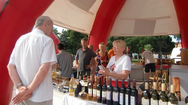 “Kupujmo Hrvatsko” 24. lipnja na Rivi “Kupujmo Hrvatsko” 24. lipnja na Rivi