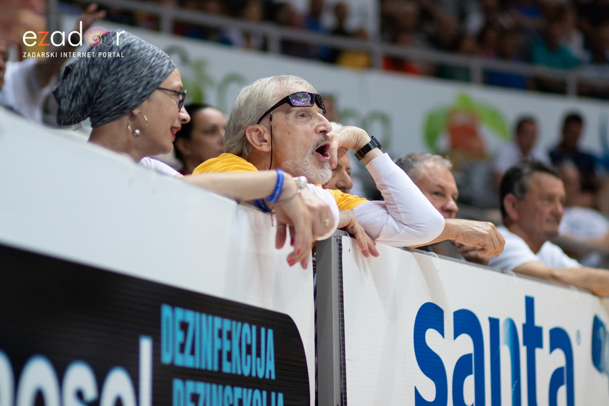 Polufinale doigravanja HT Premijer lige, 1. utakmica: KK Zadar – KK Cibona 89-78
